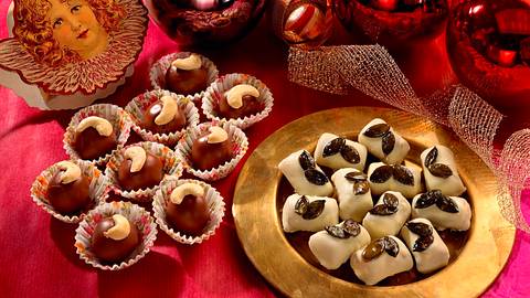 Pralinen mit Cashew- und Kürbiskernen Rezept - Foto: Horn