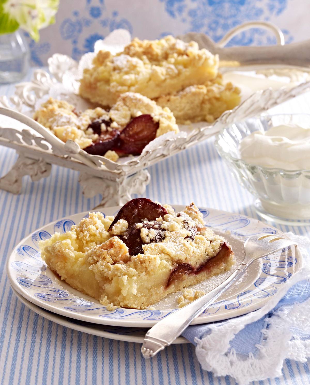 Prasselkuchen mit Apfel und Pflaumen Rezept