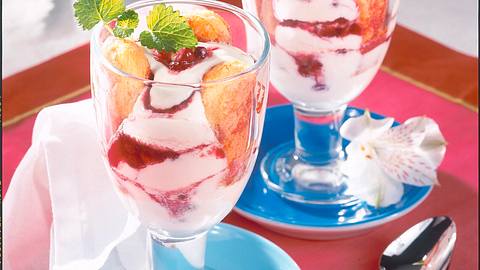 Preiselbeer-Quark-Becher Rezept - Foto: House of Food / Bauer Food Experts KG
