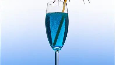 Prickelnder Sekt-Cocktail Rezept - Foto: Take