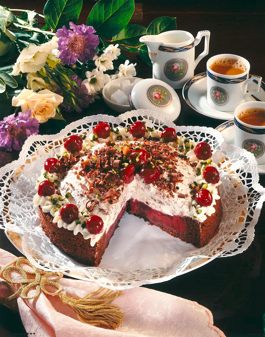 Prinz-Eugen-Kirschtorte Rezept Prinz-Eugen-Kirschtorte Rezept