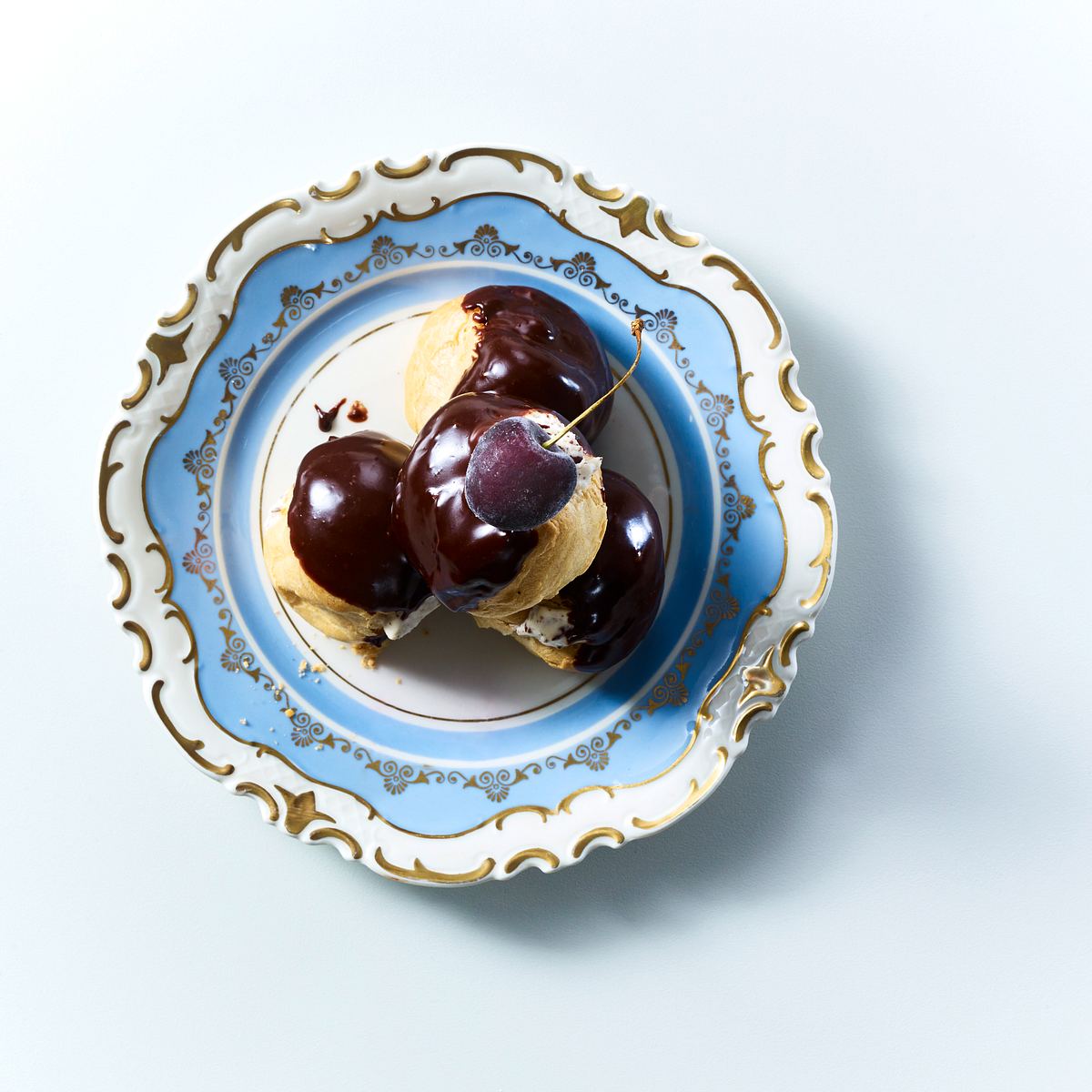 Profiteroles mit Stracciatellacreme Rezept