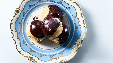 Profiteroles mit Stracciatellacreme Rezept - Foto: House of Food / Bauer Food Experts KG