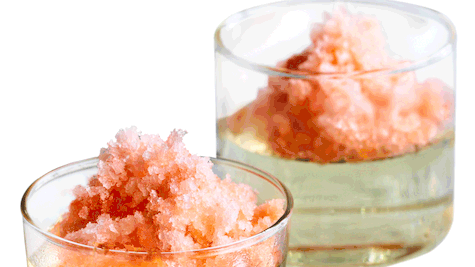 Prosecco-Jelly mit crushed Ice aus „Aperol“ und Grapefruit Rezept - Foto: House of Food / Bauer Food Experts KG