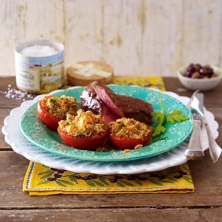 Provenzalische Ofentomaten mit Lammrücken Rezept Provenzalische Ofentomaten mit Lammrücken Rezept
