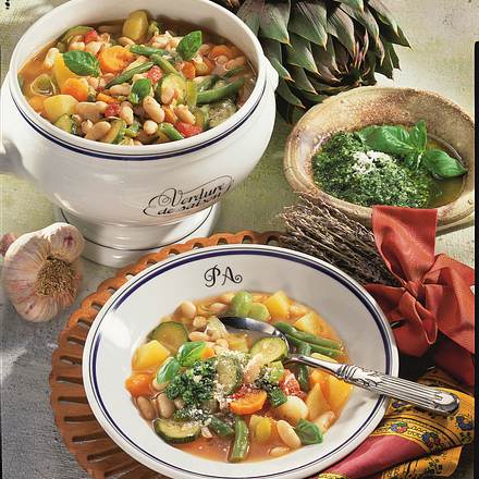 Provenzalischer Eintopf mit Basilikum Rezept Provenzalischer Eintopf mit Basilikum Rezept