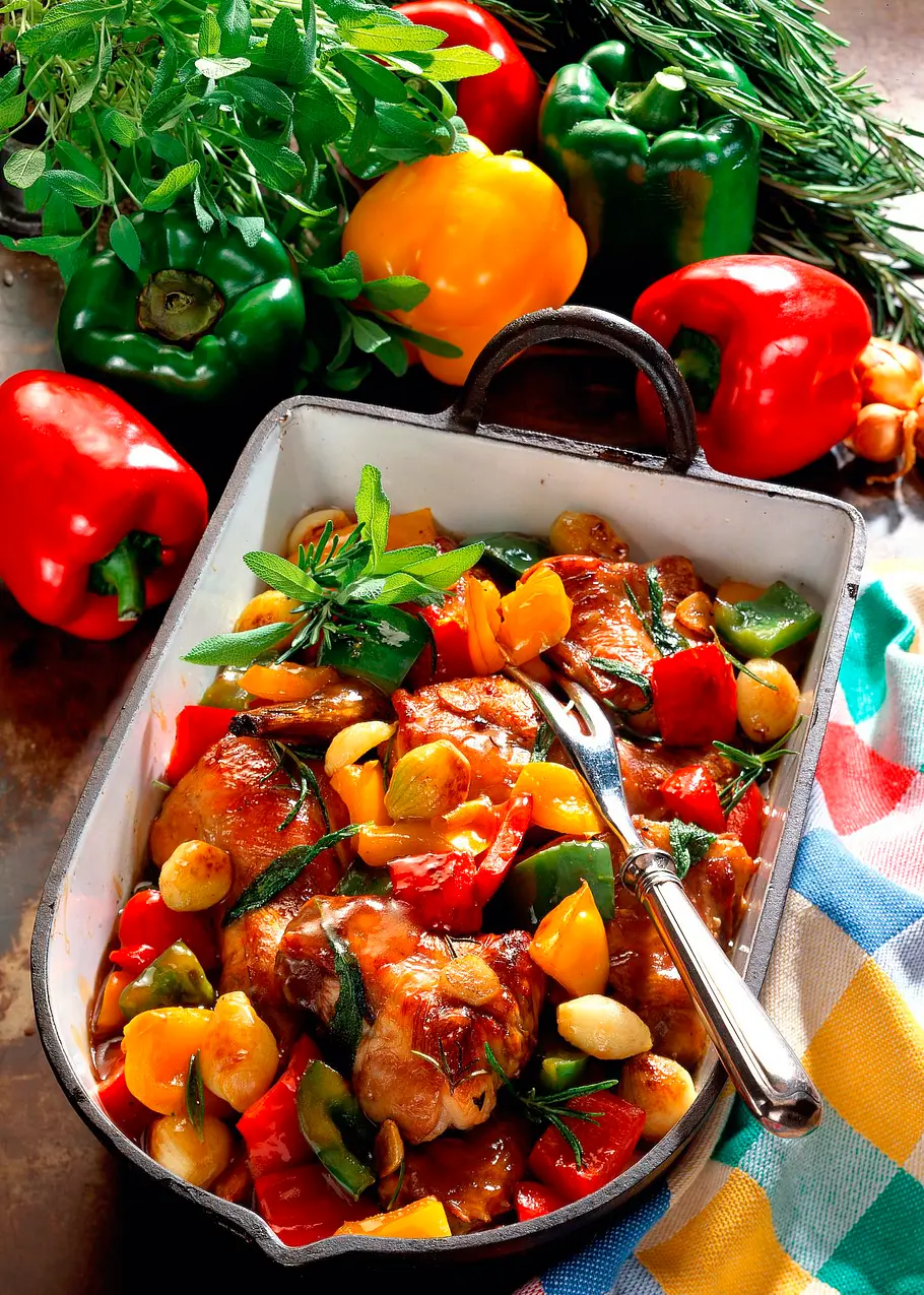 Provenzalisches Kaninchen mit buntem Paprikagemüse Rezept Provenzalisches Kaninchen mit buntem Paprikagemüse Rezept