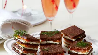 Pumpernickel „Petits fours“ Rezept - Foto: LECKER @ Bauer Media Group Pumpernickel „Petits fours“ Rezept - Foto: LECKER @ Bauer Media Group