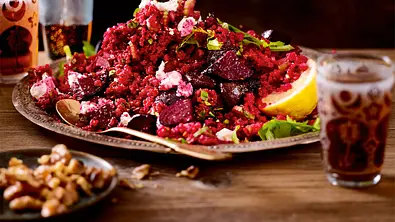 Purpurner Feta-Bulgur-Salat Rezept - Foto: LECKER @ Bauer Media Group