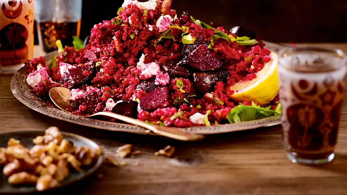 Purpurner Feta-Bulgur-Salat Rezept - Foto: LECKER @ Bauer Media Group