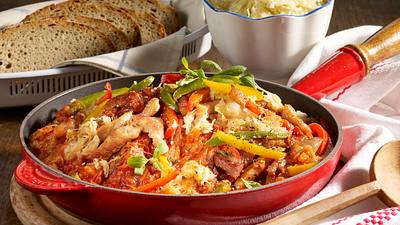Puszta-Geschnetzeltes Rezept - Foto: House of Food / Bauer Food Experts KG