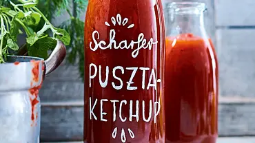 Pusztaketchup mit Chili-Upgrade Rezept - Foto: LECKER @ Bauer Media Group Pusztaketchup mit Chili-Upgrade Rezept - Foto: LECKER @ Bauer Media Group