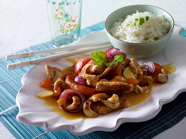 Pute süß-sauer mit Aprikosen und Cashewkernen Rezept Pute süß-sauer mit Aprikosen und Cashewkernen Rezept