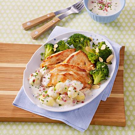 Puten-Brokkoli mit Rahmsoße Rezept Puten-Brokkoli mit Rahmsoße Rezept
