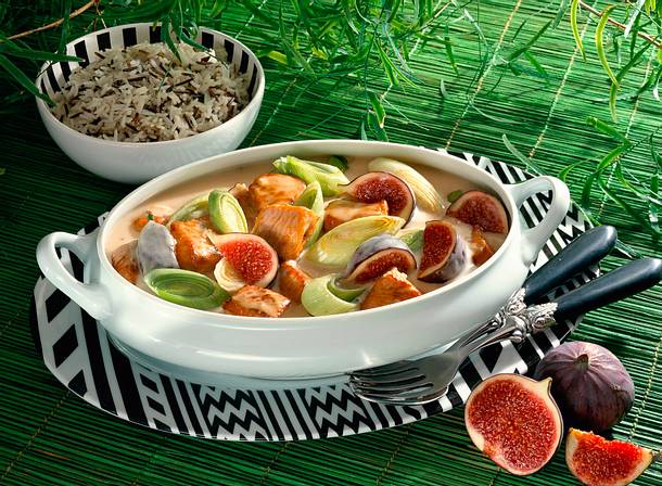 Puten-Gulasch mit Porree und Feigen Rezept Puten-Gulasch mit Porree und Feigen Rezept