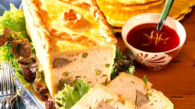 Puten-Pastete Rezept - Foto: LECKER @ Bauer Media Group