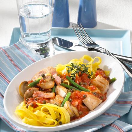 Puten-Pilz-Ragout mit Nudeln Rezept