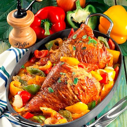Puten-Unterkeulen mit Paprika Rezept Puten-Unterkeulen mit Paprika Rezept