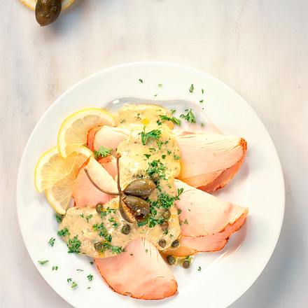 Putenaufschnitt mit Thunfischsoße Rezept Putenaufschnitt mit Thunfischsoße Rezept
