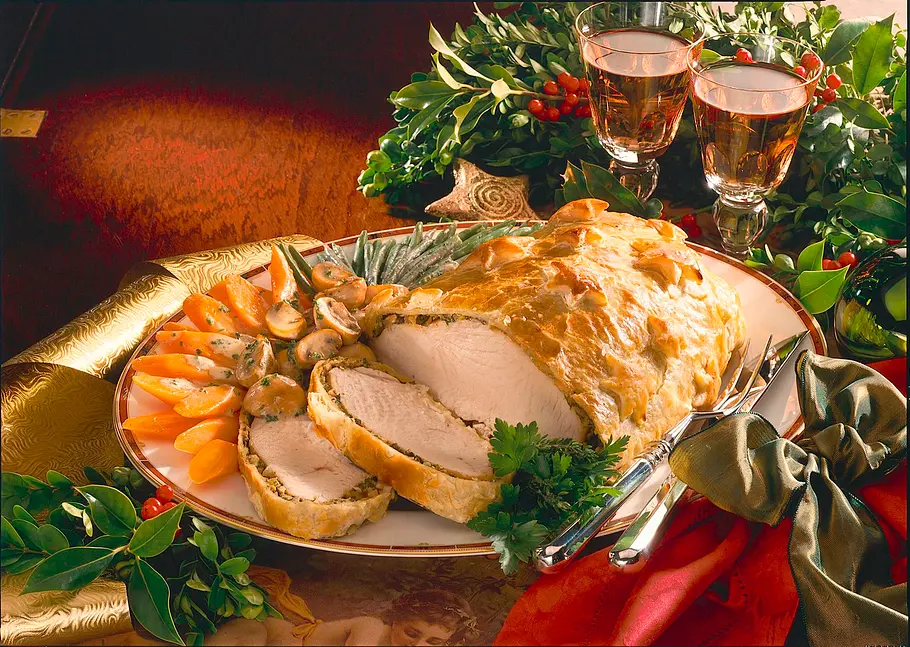 Putenbraten in Blätterteig mit Sahne-Gemüse Rezept Putenbraten in Blätterteig mit Sahne-Gemüse Rezept