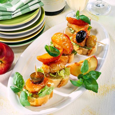 Putenfilet-Medaillons mit Senffrüchten Rezept Putenfilet-Medaillons mit Senffrüchten Rezept