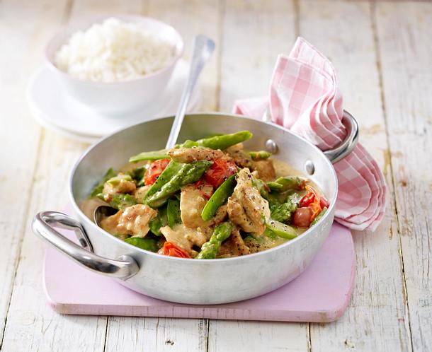 Putengeschnetzeltes mit Frühlingsgemüse Rezept Putengeschnetzeltes mit Frühlingsgemüse Rezept
