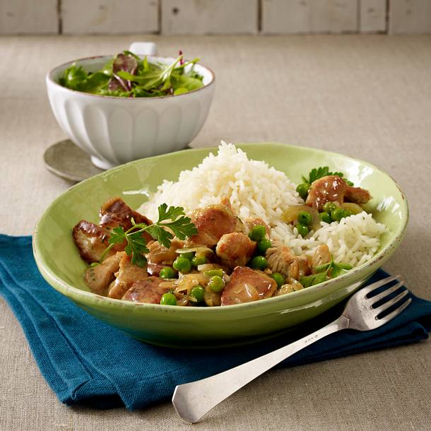 Putengeschnetzeltes mit Reis und Salat Rezept