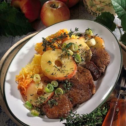 Putenleber mit Thymian-Äpfeln Rezept Putenleber mit Thymian-Äpfeln Rezept