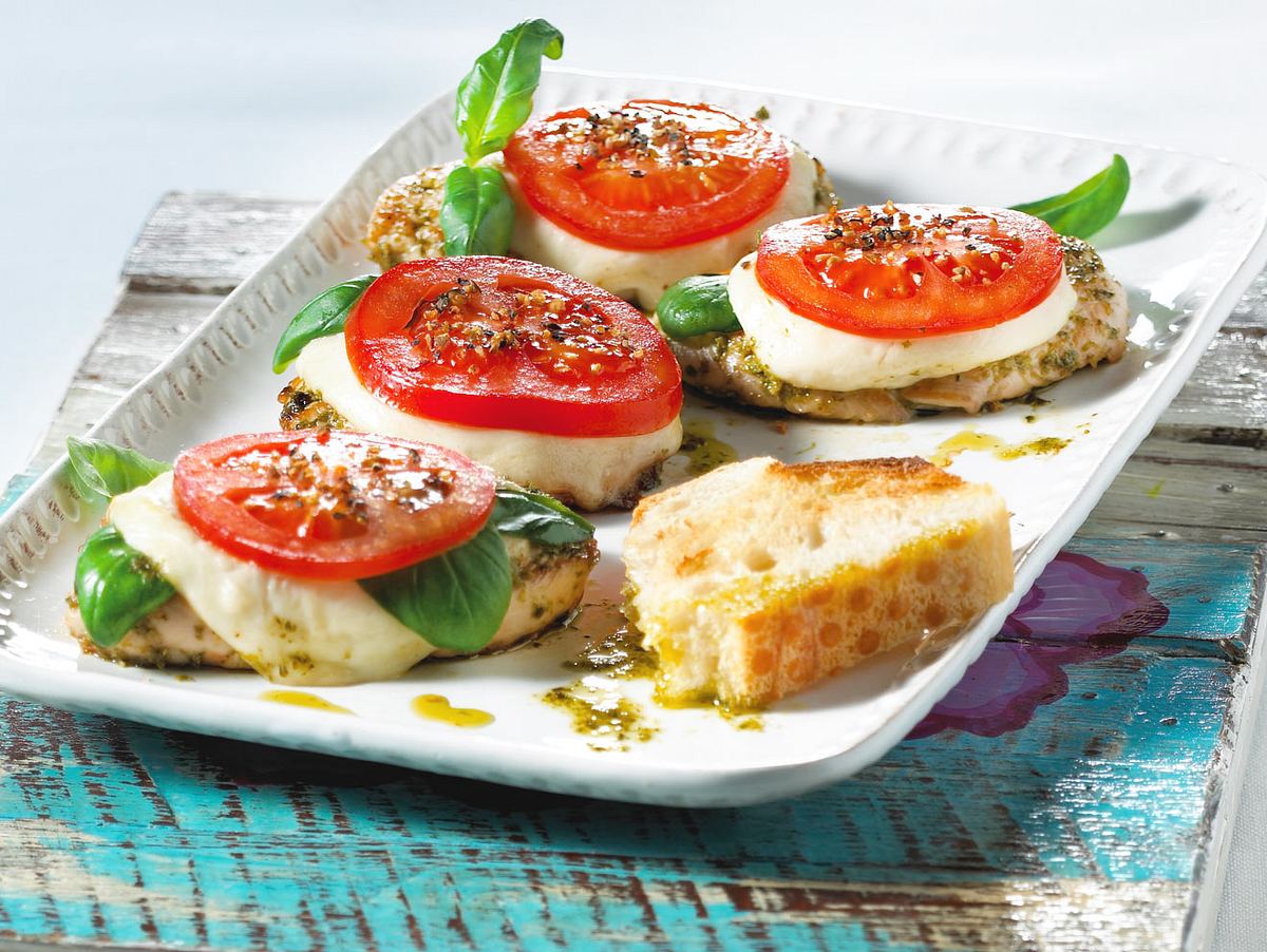 Putenmedaillons alla caprese Rezept