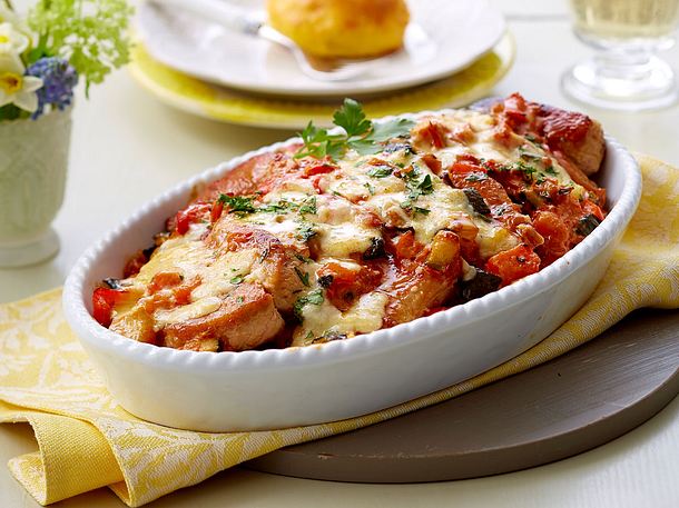 Putenmedaillons mit Ratatouillehaube Rezept