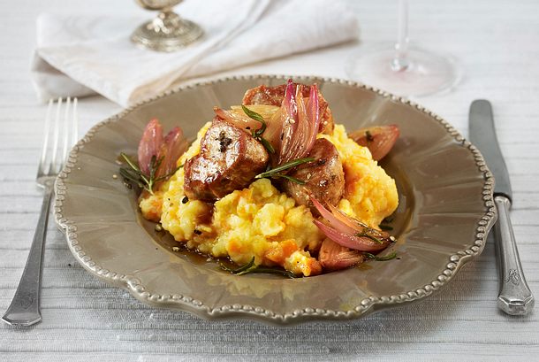 Putenmedaillons zu Kürbis-Kartoffel-Püree Rezept Putenmedaillons zu Kürbis-Kartoffel-Püree Rezept