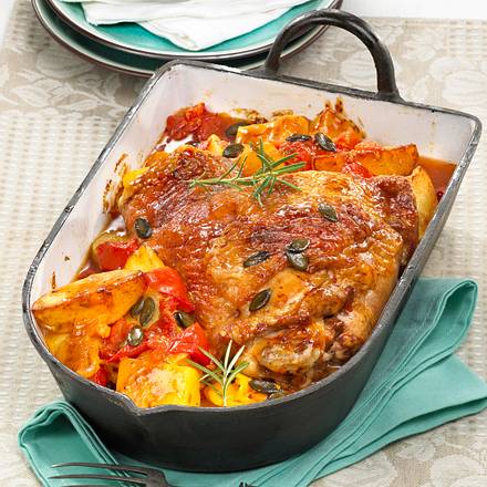 Putenoberkeulen mit Kürbisgemüse Rezept Putenoberkeulen mit Kürbisgemüse Rezept