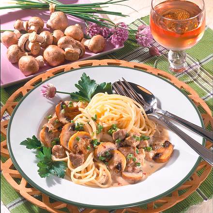 Putenragout mit Pilzen Rezept Putenragout mit Pilzen Rezept