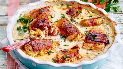 Putenröllchen in Frischkäsesoße - Foto: LECKER @ Bauer Media Group