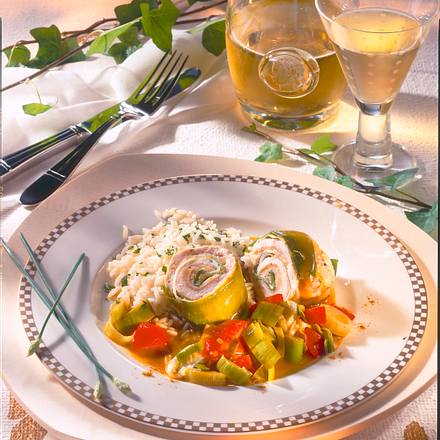 Putenröllchen in würziger Senfsoße (Diabetiker) Rezept Putenröllchen in würziger Senfsoße (Diabetiker) Rezept