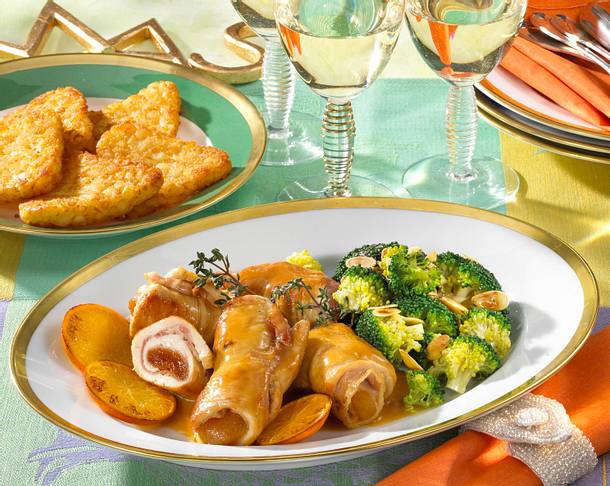 Putenröllchen mit Mandel-Broccoli Rezept Putenröllchen mit Mandel-Broccoli Rezept