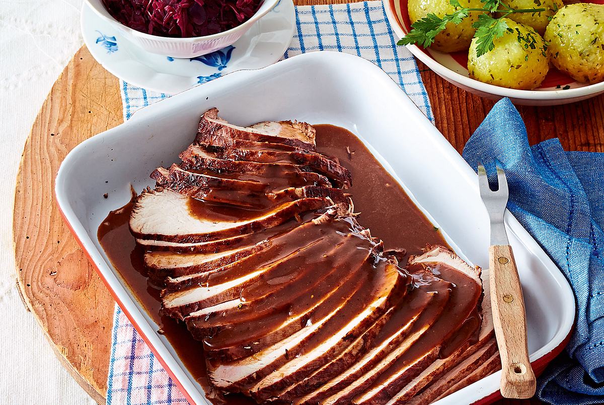 Putensauerbraten mit Pfefferkuchensoße Rezept