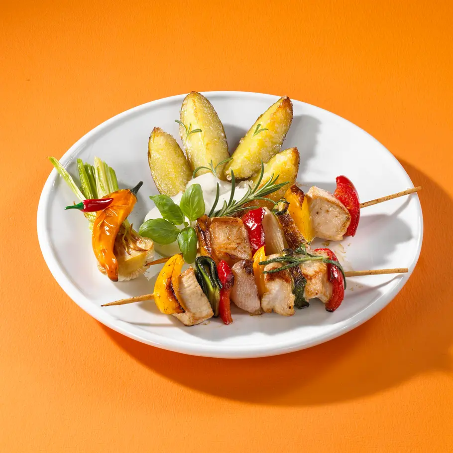 Putenschaschlik mit Ofenkartoffeln Rezept Putenschaschlik mit Ofenkartoffeln Rezept
