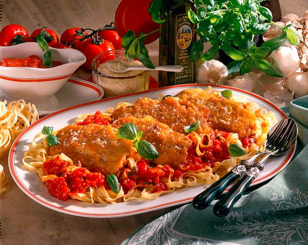 Putenschnitzel in Ei-Parmesanhülle Rezept