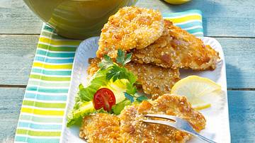 Putenschnitzel in Tuc-Sesampanade Rezept - Foto: LECKER @ Bauer Media Group