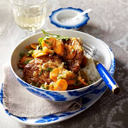 Putenschnitzel mit Aprikosen-Möhrensoße Rezept Putenschnitzel mit Aprikosen-Möhrensoße Rezept