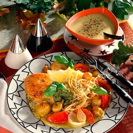 Putenschnitzel mit Gemüse und Spaghetti Rezept