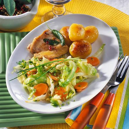 Putenschnitzel mit Käse & Schmorkohl Rezept Putenschnitzel mit Käse & Schmorkohl Rezept