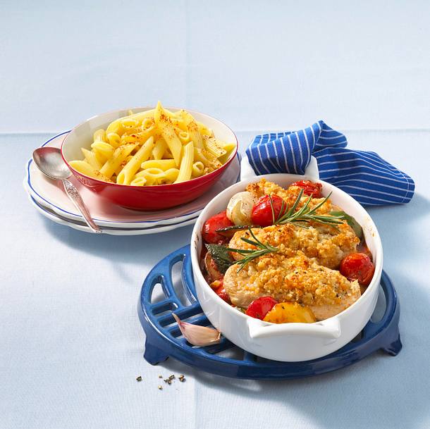 Putenschnitzel mit Parmesanstreuseln Rezept Putenschnitzel mit Parmesanstreuseln Rezept