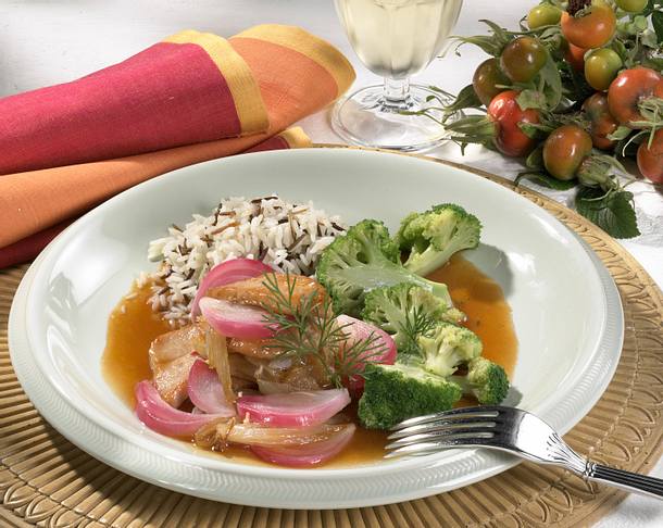 Putenstreifen in Zwiebel-Hagebuttensoße Rezept Putenstreifen in Zwiebel-Hagebuttensoße Rezept