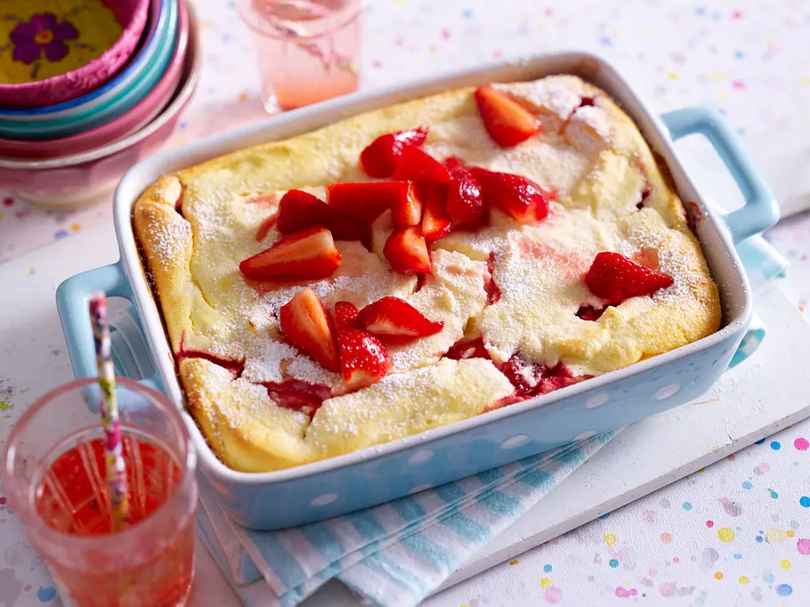 Quark-Grieß-Auflauf mit Erdbeeren Rezept Quark-Grieß-Auflauf mit Erdbeeren Rezept