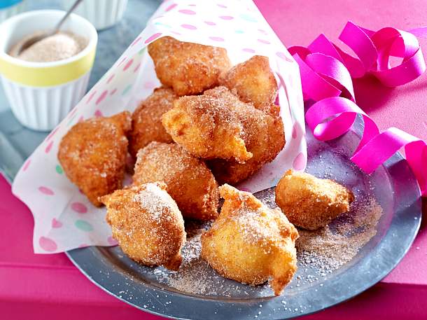 Quark-Hefe-Krapfen Rezept Quark-Hefe-Krapfen Rezept