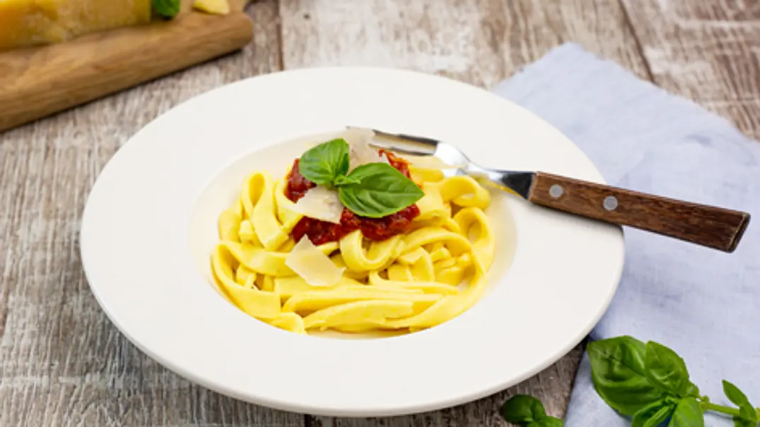 Quark-Nudeln (Low Carb) Rezept - Foto: LECKER @ Bauer Media Group Quark-Nudeln (Low Carb) Rezept - Foto: LECKER @ Bauer Media Group