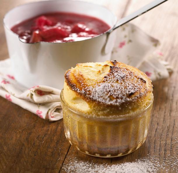 Quark-Soufflé mit Rhabarber Rezept