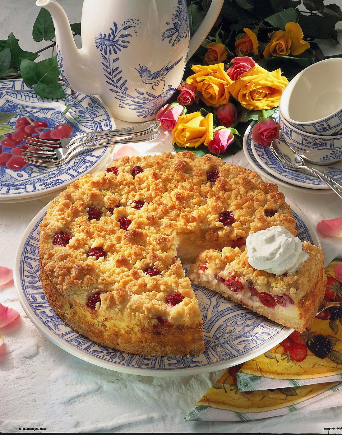 Quark-Streuselkuchen mit Kirschen (Diabetiker) Rezept | LECKER